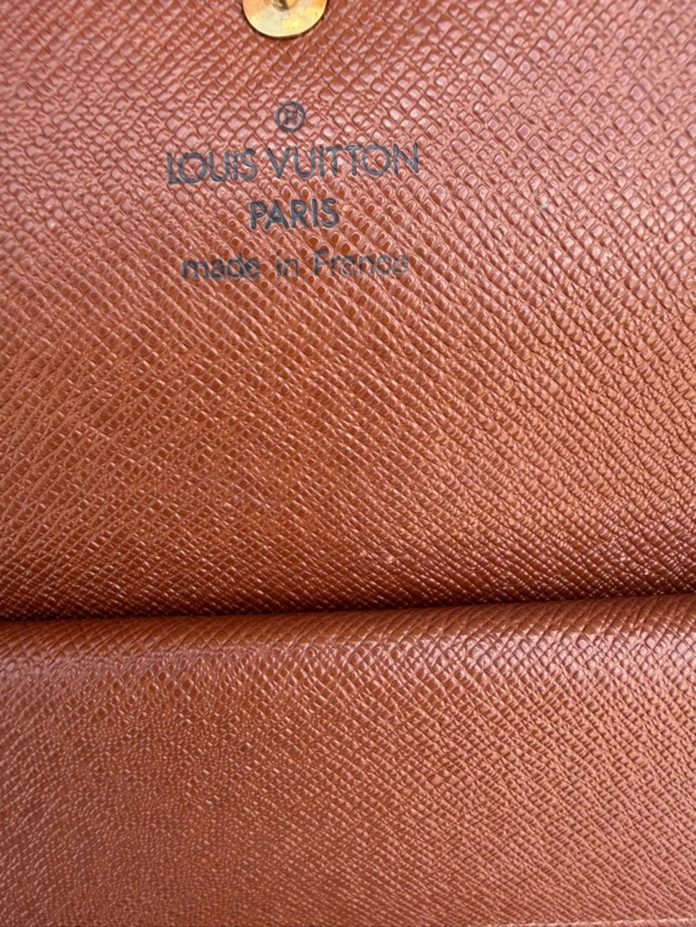 Louis Vuitton Wallet (PRICE FIRM) - Picture 2 of 10
